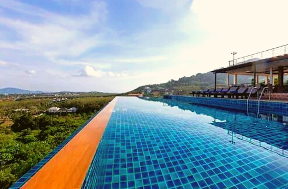 Hotel The View Rawada Phuket Rawai Zewnętrze zdjęcie