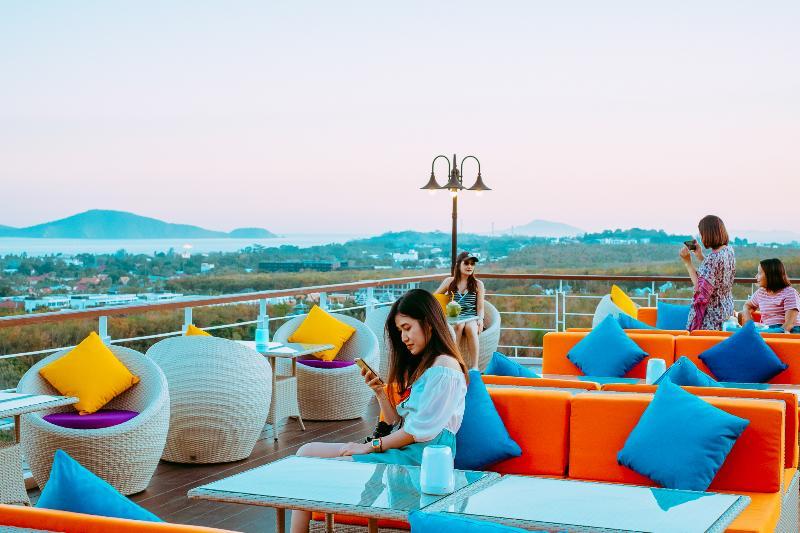 Hotel The View Rawada Phuket Rawai Zewnętrze zdjęcie